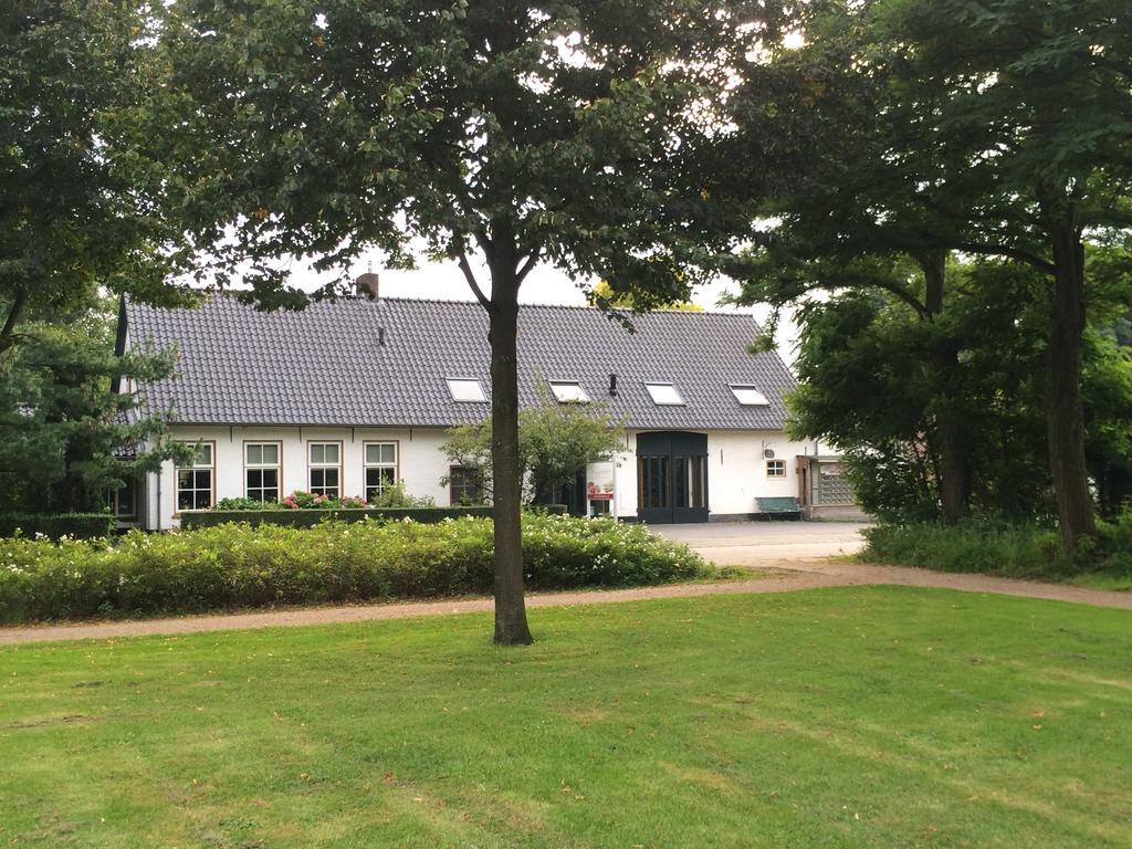 B&B De Laarhoeve Waalre ภายนอก รูปภาพ